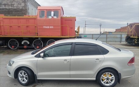 Volkswagen Polo VI (EU Market), 2015 год, 1 000 000 рублей, 2 фотография
