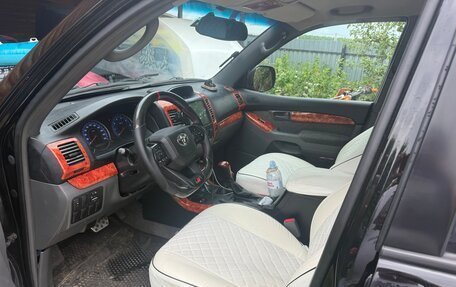 Toyota Land Cruiser Prado 120 рестайлинг, 2006 год, 1 950 000 рублей, 11 фотография
