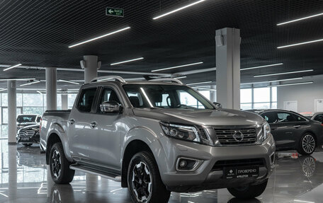 Nissan Navara (Frontier), 2019 год, 2 950 000 рублей, 2 фотография