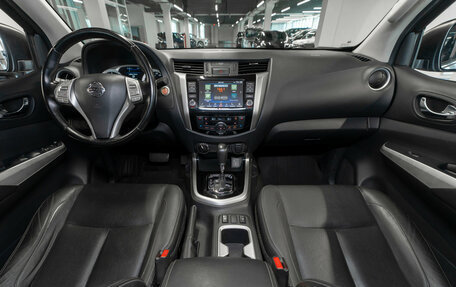 Nissan Navara (Frontier), 2019 год, 2 950 000 рублей, 8 фотография