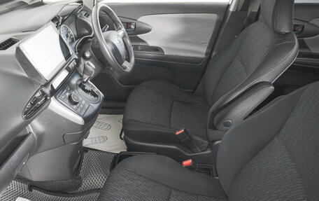 Toyota Wish II, 2011 год, 1 199 000 рублей, 9 фотография