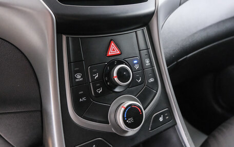 Hyundai Elantra V, 2014 год, 1 069 000 рублей, 17 фотография