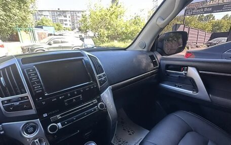 Toyota Land Cruiser 200, 2013 год, 3 420 000 рублей, 7 фотография