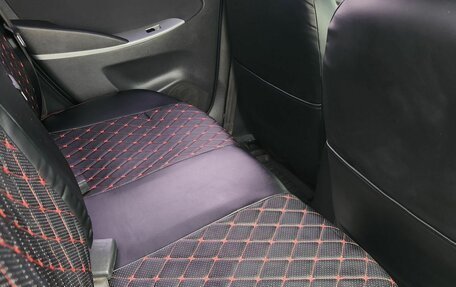 Hyundai Solaris II рестайлинг, 2012 год, 535 000 рублей, 16 фотография