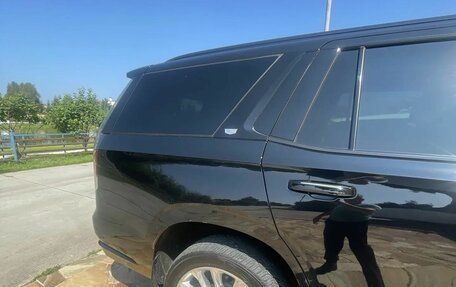 Cadillac Escalade V, 2023 год, 13 000 000 рублей, 3 фотография