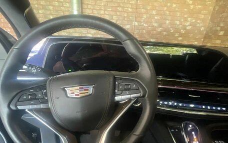 Cadillac Escalade V, 2023 год, 13 000 000 рублей, 9 фотография