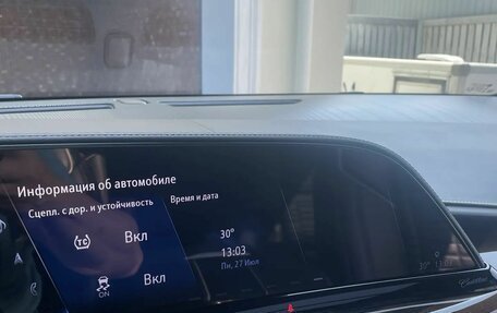 Cadillac Escalade V, 2023 год, 13 000 000 рублей, 32 фотография