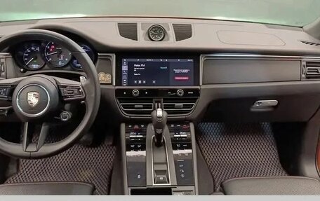 Porsche Macan I рестайлинг, 2024 год, 11 350 000 рублей, 4 фотография