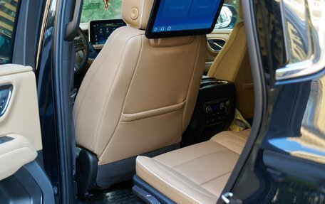 Chevrolet Tahoe IV, 2023 год, 8 800 000 рублей, 10 фотография
