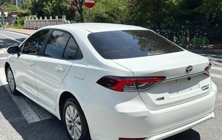 Toyota Corolla, 2022 год, 1 850 000 рублей, 5 фотография