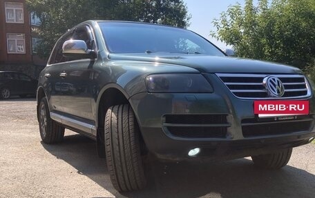 Volkswagen Touareg III, 2005 год, 1 300 000 рублей, 2 фотография
