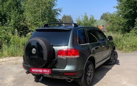 Volkswagen Touareg III, 2005 год, 1 300 000 рублей, 6 фотография