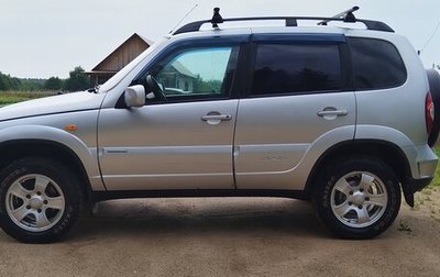 Chevrolet Niva I рестайлинг, 2010 год, 450 000 рублей, 1 фотография