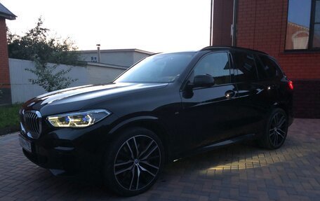 BMW X5, 2022 год, 8 000 000 рублей, 3 фотография
