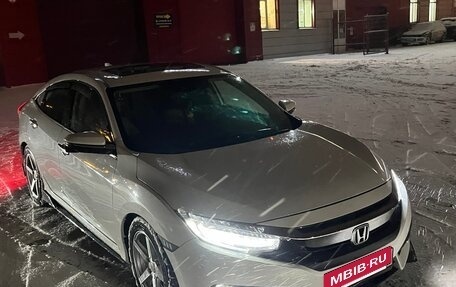 Honda Civic IX, 2016 год, 1 870 000 рублей, 6 фотография
