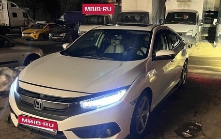 Honda Civic IX, 2016 год, 1 870 000 рублей, 8 фотография