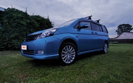 Toyota ISis I, 2005 год, 850 000 рублей, 6 фотография
