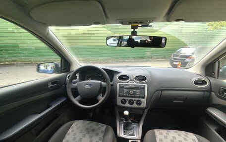 Ford Focus II рестайлинг, 2006 год, 530 000 рублей, 11 фотография