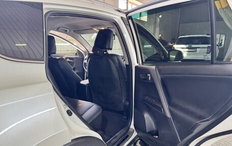 Toyota RAV4, 2016 год, 2 350 000 рублей, 7 фотография