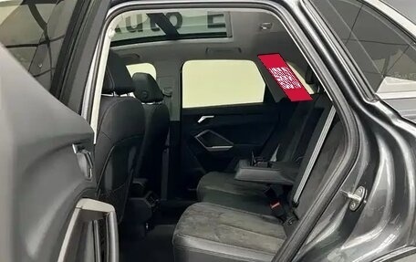 Audi Q3, 2022 год, 2 400 000 рублей, 11 фотография