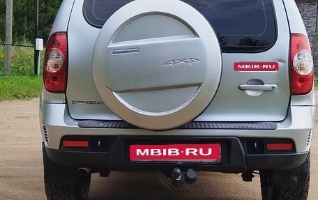 Chevrolet Niva I рестайлинг, 2010 год, 450 000 рублей, 2 фотография