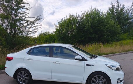 KIA Rio III рестайлинг, 2015 год, 1 300 000 рублей, 5 фотография