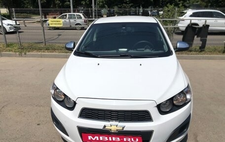 Chevrolet Aveo III, 2014 год, 950 000 рублей, 2 фотография