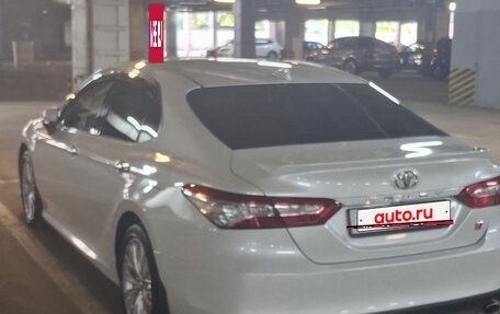 Toyota Camry, 2018 год, 2 850 000 рублей, 2 фотография