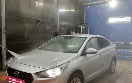 Hyundai Solaris II рестайлинг, 2017 год, 1 390 000 рублей, 31 фотография