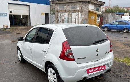 Renault Sandero II рестайлинг, 2014 год, 455 000 рублей, 3 фотография
