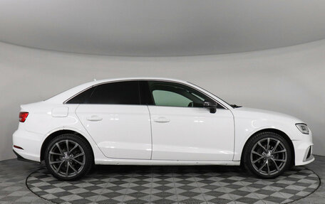 Audi A3, 2018 год, 1 499 000 рублей, 4 фотография