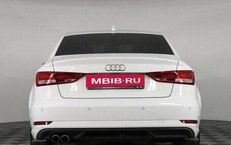Audi A3, 2018 год, 1 499 000 рублей, 7 фотография