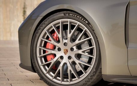 Porsche Panamera, 2026 год, 26 000 000 рублей, 6 фотография