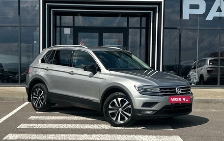 Volkswagen Tiguan II, 2020 год, 2 385 000 рублей, 3 фотография