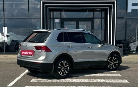 Volkswagen Tiguan II, 2020 год, 2 385 000 рублей, 4 фотография