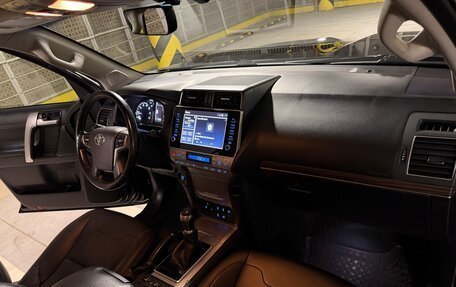 Toyota Land Cruiser Prado 150 рестайлинг 2, 2021 год, 6 500 000 рублей, 8 фотография