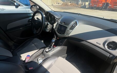 Chevrolet Cruze II, 2013 год, 890 000 рублей, 6 фотография