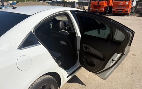 Chevrolet Cruze II, 2013 год, 890 000 рублей, 8 фотография