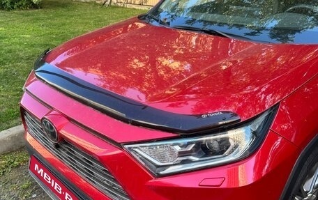 Toyota RAV4, 2021 год, 3 700 000 рублей, 2 фотография