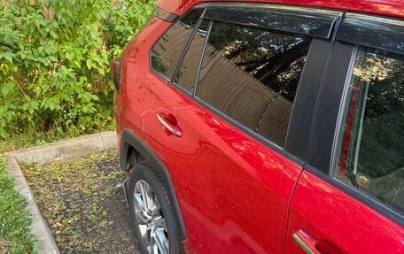 Toyota RAV4, 2021 год, 3 700 000 рублей, 6 фотография