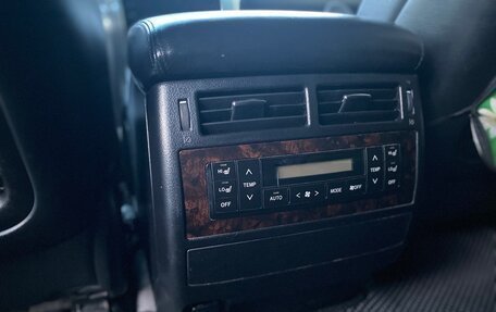 Toyota Land Cruiser 200, 2012 год, 3 700 000 рублей, 24 фотография
