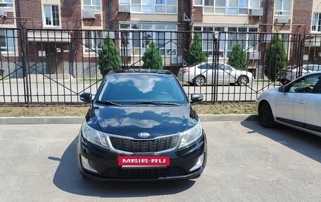 KIA Rio III рестайлинг, 2013 год, 800 000 рублей, 5 фотография