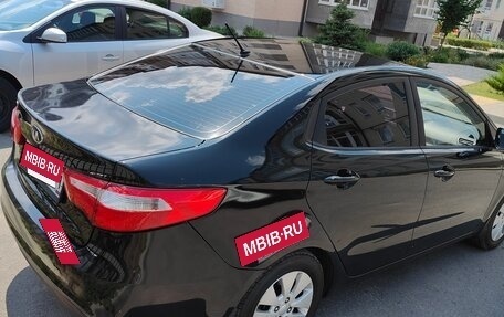 KIA Rio III рестайлинг, 2013 год, 800 000 рублей, 4 фотография
