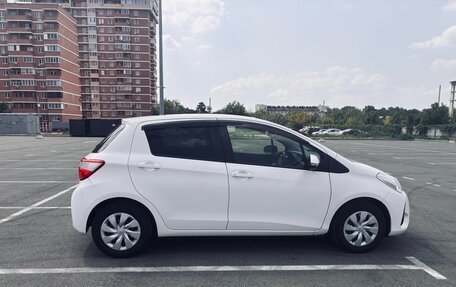 Toyota Vitz, 2019 год, 1 000 000 рублей, 3 фотография