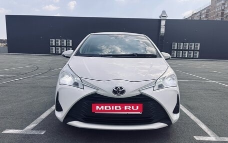 Toyota Vitz, 2019 год, 1 000 000 рублей, 12 фотография