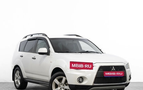 Mitsubishi Outlander III рестайлинг 3, 2012 год, 919 000 рублей, 1 фотография
