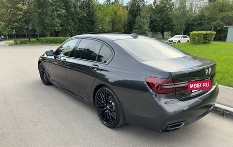 BMW 7 серия, 2015 год, 3 100 000 рублей, 3 фотография