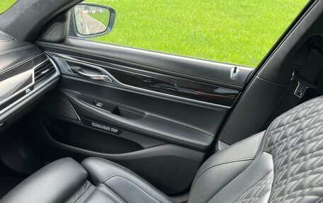 BMW 7 серия, 2015 год, 3 100 000 рублей, 20 фотография