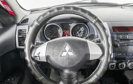 Mitsubishi Outlander III рестайлинг 3, 2012 год, 919 000 рублей, 11 фотография