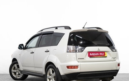 Mitsubishi Outlander III рестайлинг 3, 2012 год, 919 000 рублей, 7 фотография